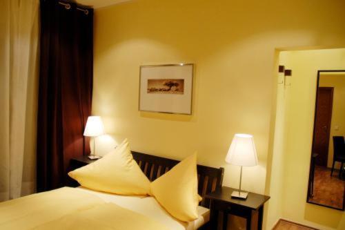 דיסבורג Hotel Akazienhof מראה חיצוני תמונה