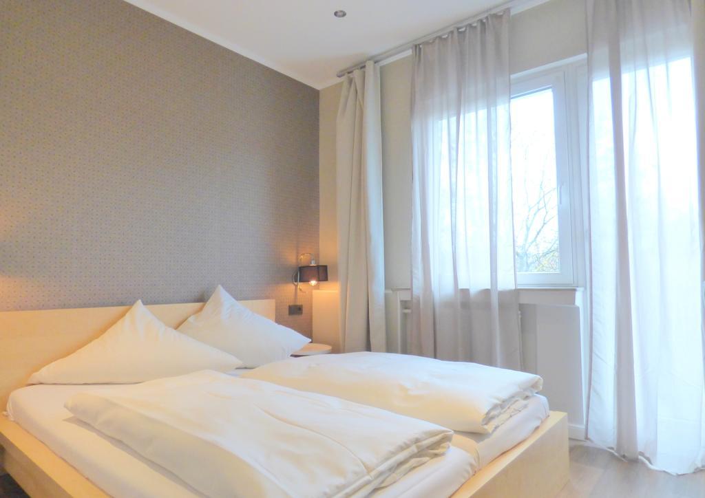 דיסבורג Hotel Akazienhof מראה חיצוני תמונה
