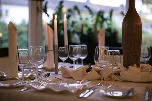 דיסבורג Hotel Akazienhof מראה חיצוני תמונה